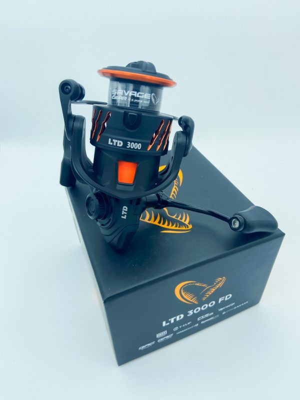 Savage Gear Orange LTD 3000 FD