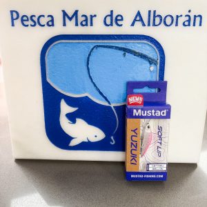 Mustad Yuzuki 38mm 1,5" 3gr color 006